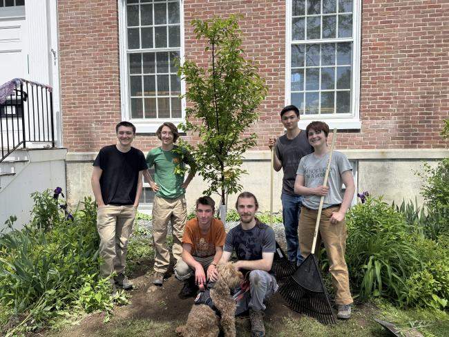 UVM Students at Castleton Public Library